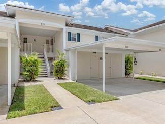 821 Montrose Dr Unit 103, Venice, FL 34293