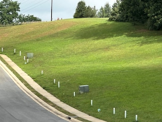 TBD Collinswood Dr, Staunton, VA 24401