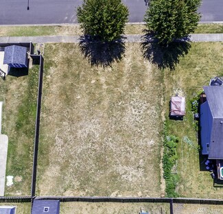 514 Troon Ave, Cosmopolis, WA 98537