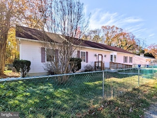 323 Wildrose St, Browns Mills, NJ 08015