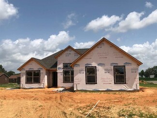 16 AddiMacK Cove, Bells, TN 38006