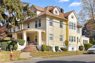 386 Park Hill Ave, Yonkers, NY 10705