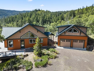 30 Steinman Dr, Ashland, OR 97520