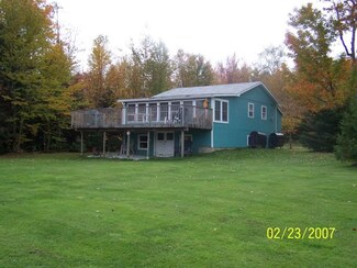 846 S Shore Rd, Derby Line, VT 05830