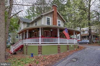 211 Boehm Ave, Mount Gretna, PA 17064