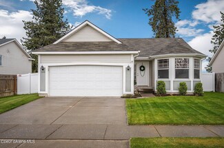 7233 N Cornwall St, Coeur D Alene, ID 83815