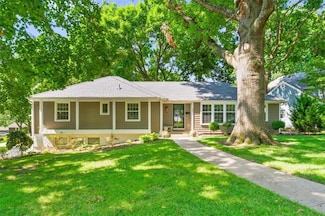 5801 W 94th St, Overland Park, KS 66207