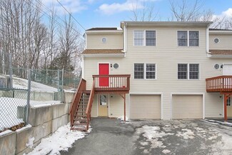 39 Petty Plain Rd, Greenfield, MA 01301