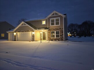 17384 Fett Dr, Huntertown, IN 46748