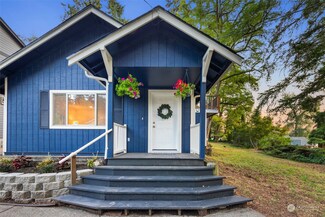 718 160th St S, Spanaway, WA 98387