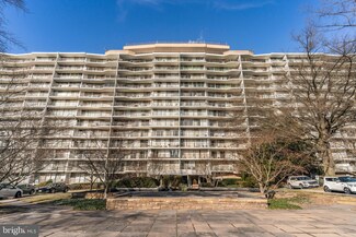 3333 University Blvd W Unit 404, Kensington, MD 20895