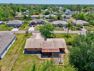 27 Prairie Ln, Palm Coast, FL 32164