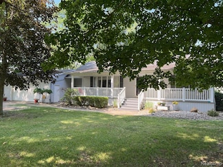 7369 Sheridan Rd, Flushing, MI 48433