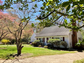 68 Briarbrook Dr, Seekonk, MA 02771