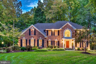 5716 Sunrise Hill Rd, Derwood, MD 20855