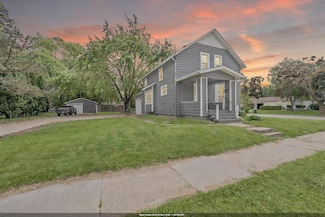 1411 Shawano Ave, Green Bay, WI 54303