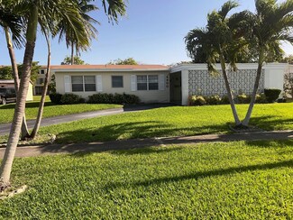 4800 NW 11th St, Lauderhill, FL 33313