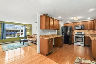 849 Washington St, Dedham, MA 02026