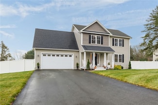 275 E Shore Dr, Coventry, RI 02816