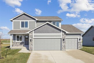 1475 NW Bull Run Ct, Waukee, IA 50263