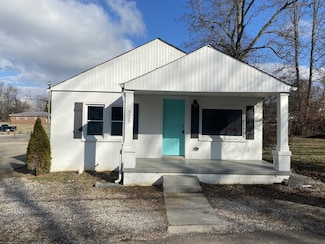 719 19th Ave W Unit 325, Springfield, TN 37172
