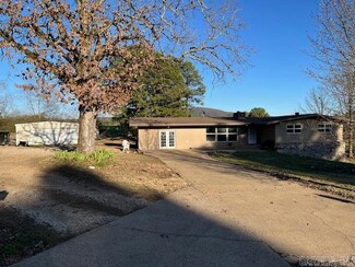 176 Geode Place, Hot Springs National Park, AR 71913
