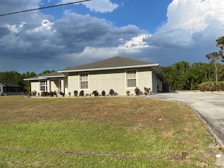 145 SW Hawthorne Cir, Port Saint Lucie, FL 34953