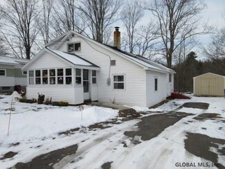11 Belle Terre Heights, Broadalbin, NY 12025