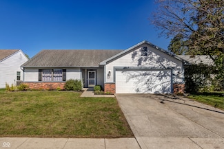 22 Lake Dr N, Brownsburg, IN 46112