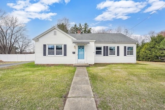 1724 N Main St, Palmer, MA 01069
