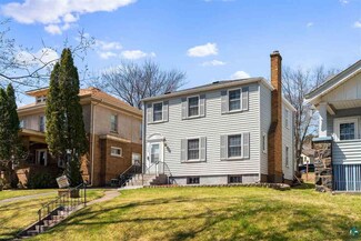 5509 W 8th St, Duluth, MN 55807