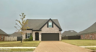 8710 Casey Jones Dr, Southaven, MS 38672