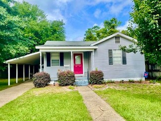 304 Ford Dr, Petal, MS 39465