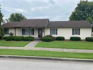 705 E Sycamore St, Petersburg, IN 47567
