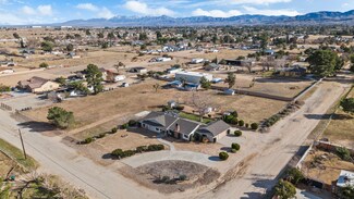 2350 W Avenue m8, Palmdale, CA 93551