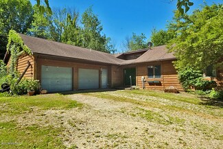 57077 60th Ave, Lawrence, MI 49064