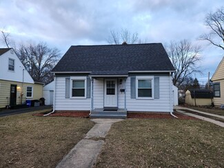 2115 Lawndale Ave, Rockford, IL 61103