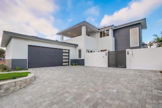 5380 Los Robles Dr, Carlsbad, CA 92008