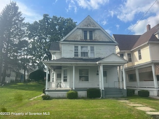 611 N Hyde Park Ave, Scranton, PA 18504