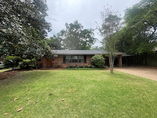 2850 Roswell Ln, Columbus, GA 31906