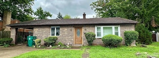 19 Cambridge Rd, Edison, NJ 08817
