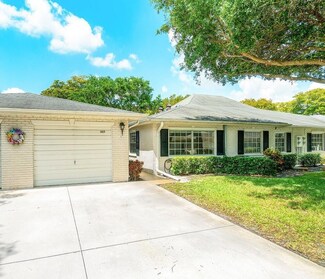 10101 43rd Trail S Unit 327, Boynton Beach, FL 33436