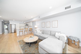 833 Willow Ave Unit 2, Hoboken, NJ 07030