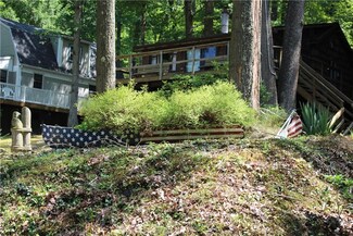 488 N Tunnel Rd, Kennerdell, PA 16374