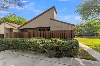 22280 Timberly Dr Unit 52E, Boca Raton, FL 33428