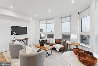 2400 Frankford Ave Unit 303, Philadelphia, PA 19125