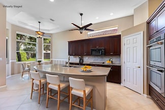 1914 Via Castello, Wellington, FL 33411