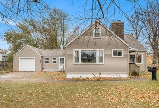 221 Summer St, Battle Creek, MI 49015