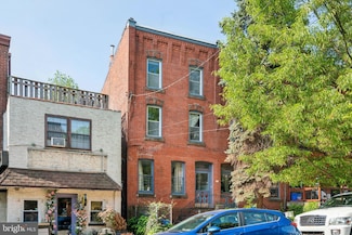 4310 Pine St, Philadelphia, PA 19104