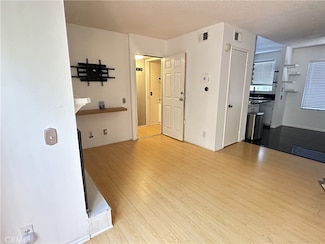9336 Van Nuys Blvd Unit 35, Panorama City, CA 91402